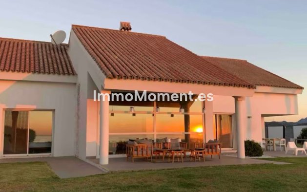 Wiederverkauf - Villa - Manilva - Manilva Centro