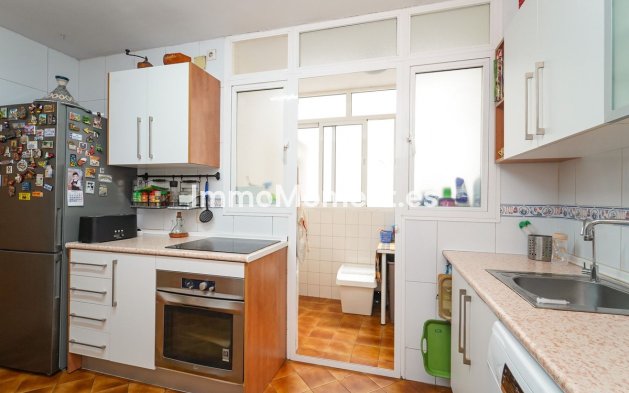 Resale - Apartment - Málaga - Málaga Centro