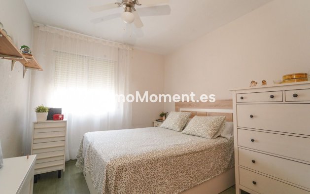 Resale - Apartment - Málaga - Málaga Centro