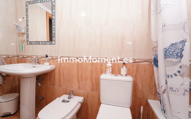 Resale - Apartment - Málaga - Málaga Centro