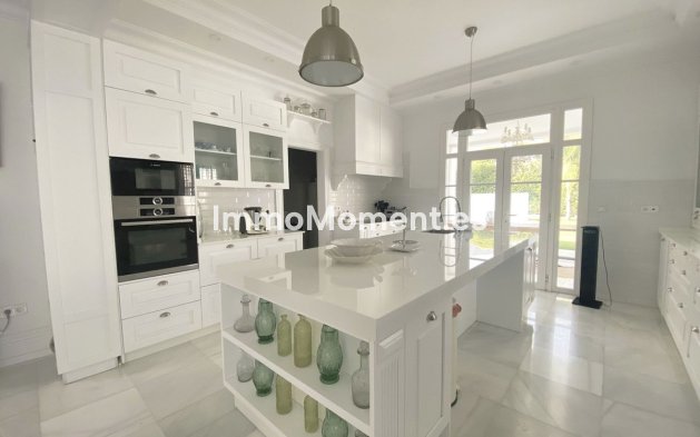 Revente - Villa - Marbella - Marbella Centro