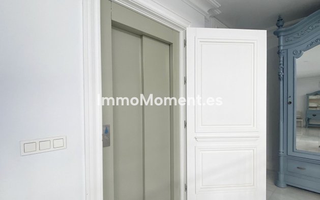 Revente - Villa - Marbella - Marbella Centro