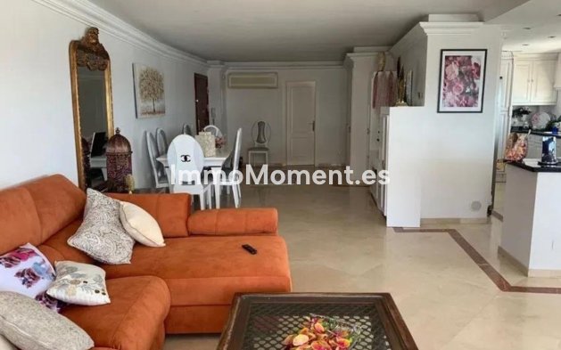 Wiederverkauf - Wohnung - Estepona  - Estepona Centro