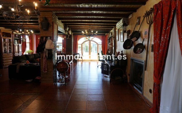 Revente - Maison de campagne - Estepona  - Estepona Centro