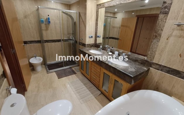 Wiederverkauf - Wohnung - Marbella - Puerto Banús