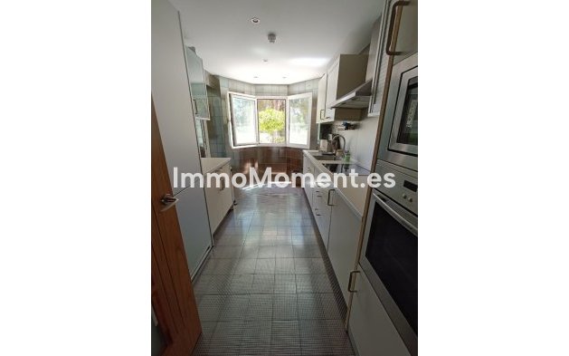 Wiederverkauf - Wohnung - Marbella - Puerto Banús