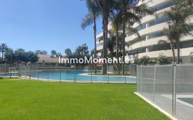 Wiederverkauf - Wohnung - Marbella - Puerto Banús