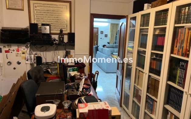 Wiederverkauf - Villa - Marbella - Nueva Andalucía