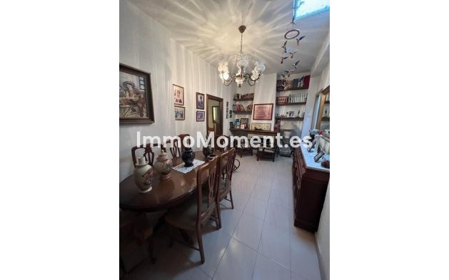 Revente - Villa - Estepona  - Estepona Centro