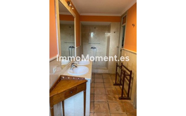 Wiederverkauf - Villa - Manilva - Manilva Centro