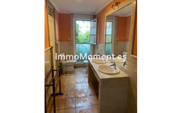 Wiederverkauf - Villa - Manilva - Manilva Centro