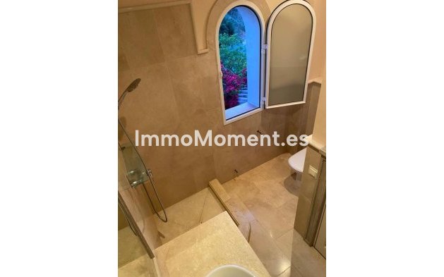 Wiederverkauf - Villa - Manilva - Manilva Centro