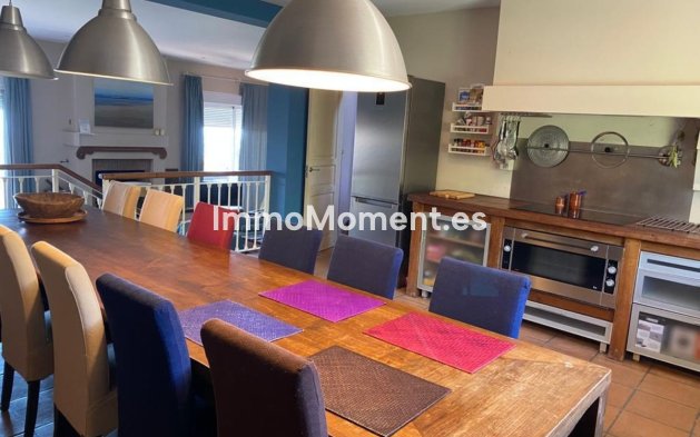 Wiederverkauf - Villa - Manilva - Manilva Centro