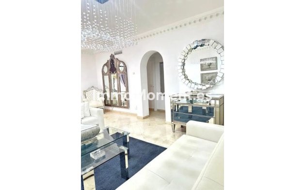 Wiederverkauf - Wohnung - Marbella - Guadalmina Alta