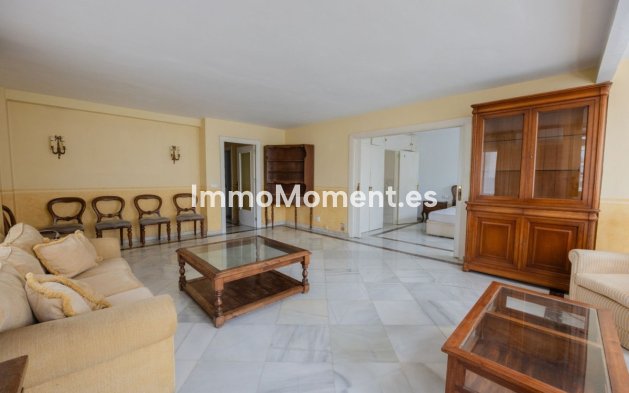 Resale - Apartment - Marbella - Marbella Centro