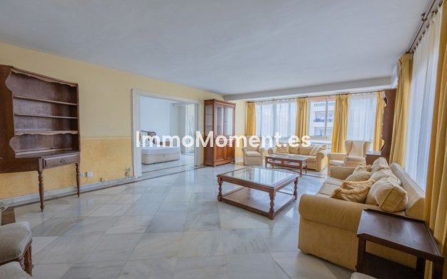 Resale - Apartment - Marbella - Marbella Centro