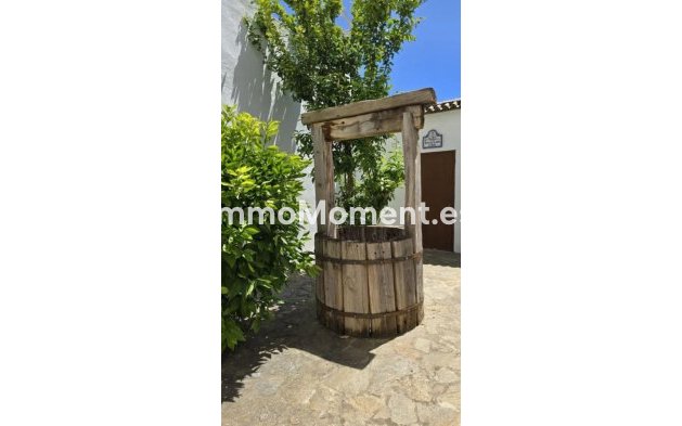 Reventa - Villa - Marbella - Marbella Centro