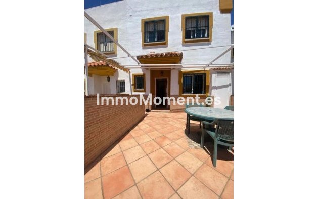 Reventa - Villa - Marbella - Marbella Centro