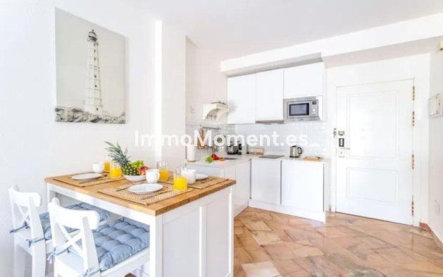 Reventa - Apartamento - Marbella - Elviria