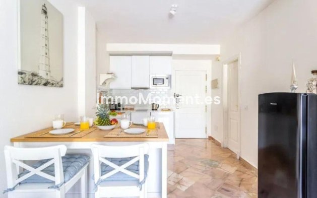 Reventa - Apartamento - Marbella - Elviria