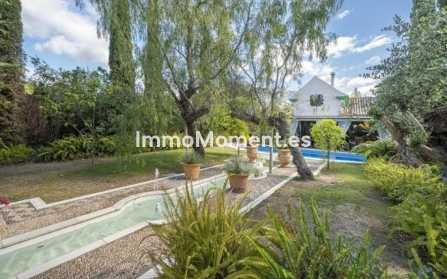 Wiederverkauf - Villa - Marbella - Marbella Centro