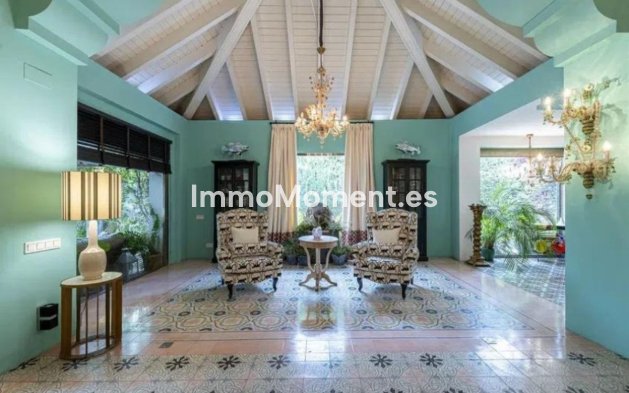 Wiederverkauf - Villa - Marbella - Marbella Centro