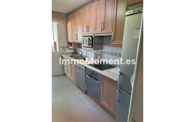 Reventa - Apartamento - Estepona  - Estepona Centro