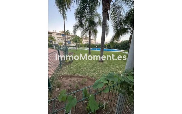 Revente - Appartement - Marbella - Nueva Andalucía
