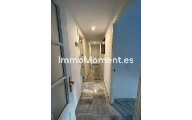 Revente - Appartement - Marbella - Nueva Andalucía