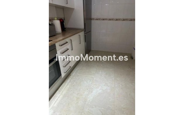 Revente - Appartement - Marbella - Nueva Andalucía