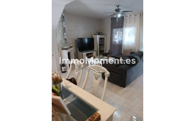 Resale - Townhouse - Estepona - Estepona Centro