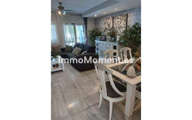 Resale - Townhouse - Estepona - Estepona Centro