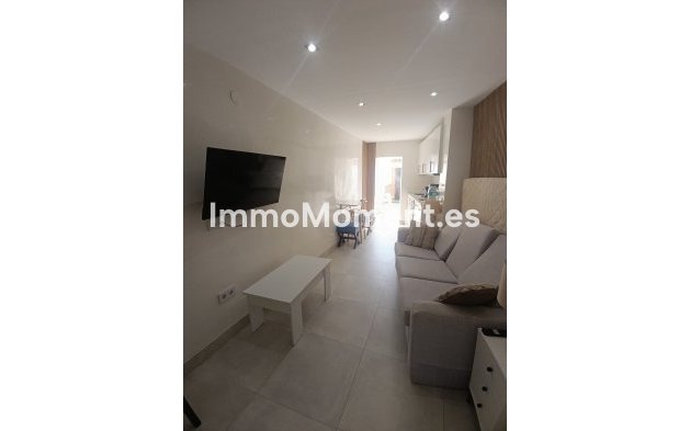 Resale - Townhouse - Estepona - Estepona Centro