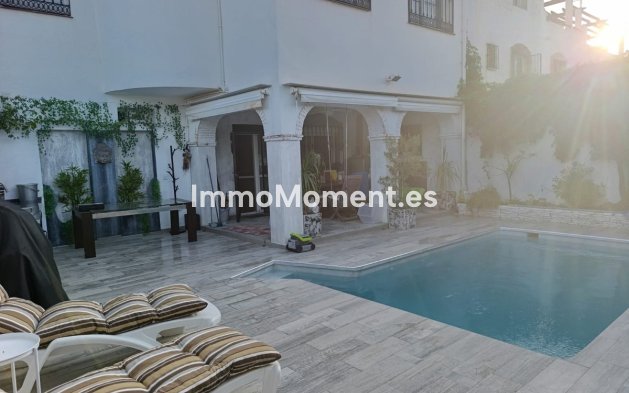 Resale - Townhouse - Estepona - Estepona Centro