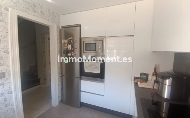 Resale - Townhouse - Estepona - Estepona Centro