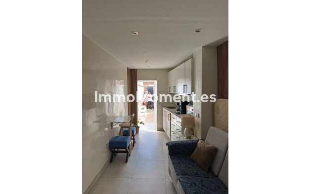 Resale - Townhouse - Estepona - Estepona Centro