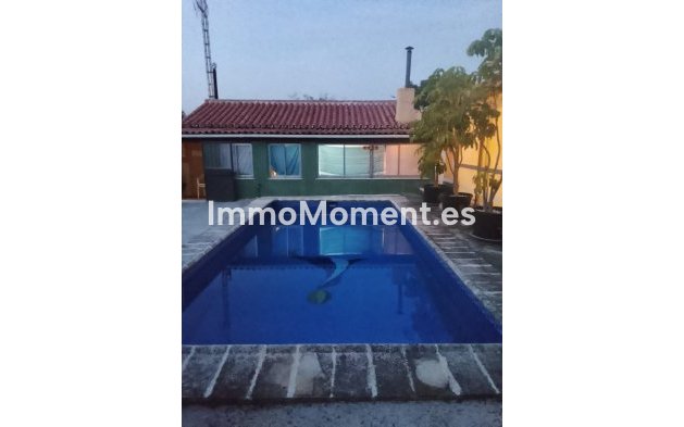 Reventa - Casa de campo - Marbella - Altos de los Monteros