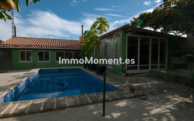 Reventa - Casa de campo - Marbella - Altos de los Monteros