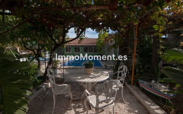 Reventa - Casa de campo - Marbella - Altos de los Monteros