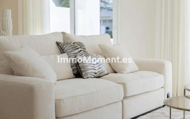 Wiederverkauf - Wohnung - Marbella - Nueva Andalucía