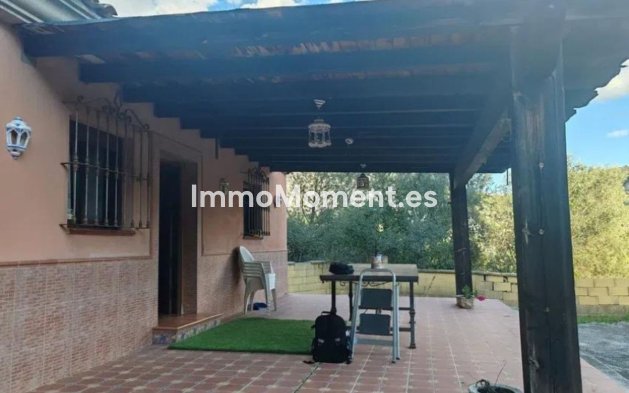 Revente - Maison de campagne - Intérieur                       - Monda