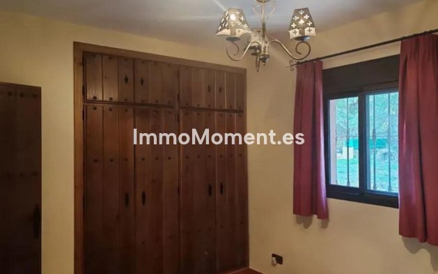 Revente - Maison de campagne - Intérieur                       - Monda