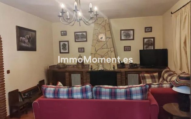 Revente - Maison de campagne - Intérieur                       - Monda