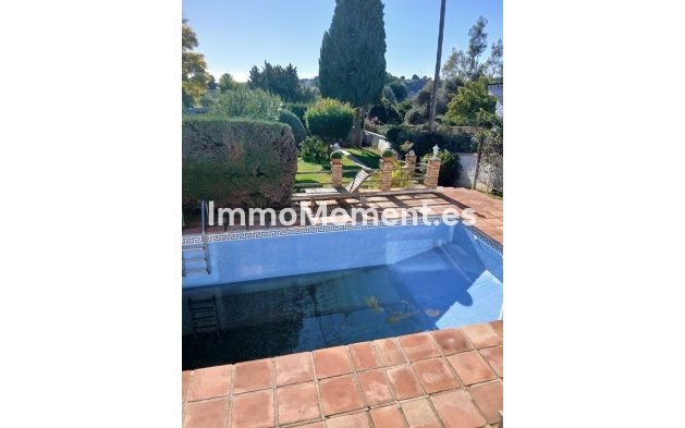 Bestaande woning - Villa - Estepona  - New Golden Mile