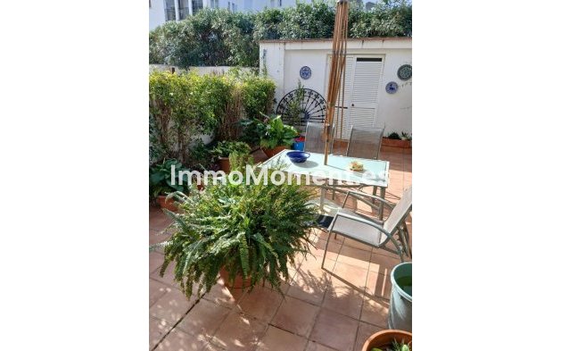 Revente - Maison mitoyenne - Estepona  - Estepona Centro