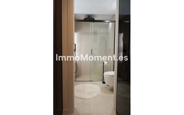 Wiederverkauf - Wohnung - Marbella - Nueva Andalucía