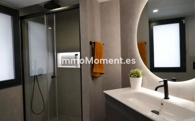 Wiederverkauf - Wohnung - Marbella - Nueva Andalucía