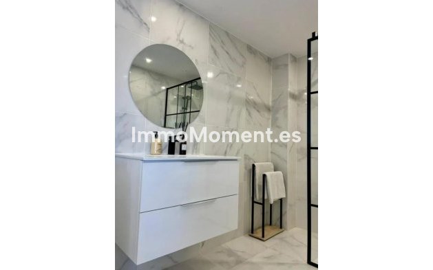 Wiederverkauf - Wohnung - Marbella - Nueva Andalucía