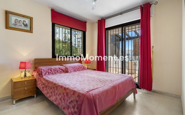 Resale - Villa - Mijas - Calahonda