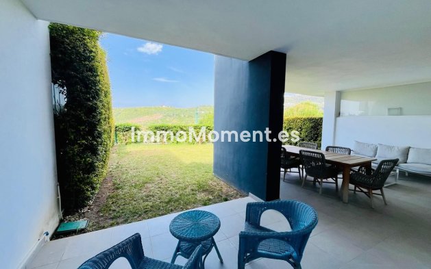 Resale - Apartment - Casares - Casares Playa